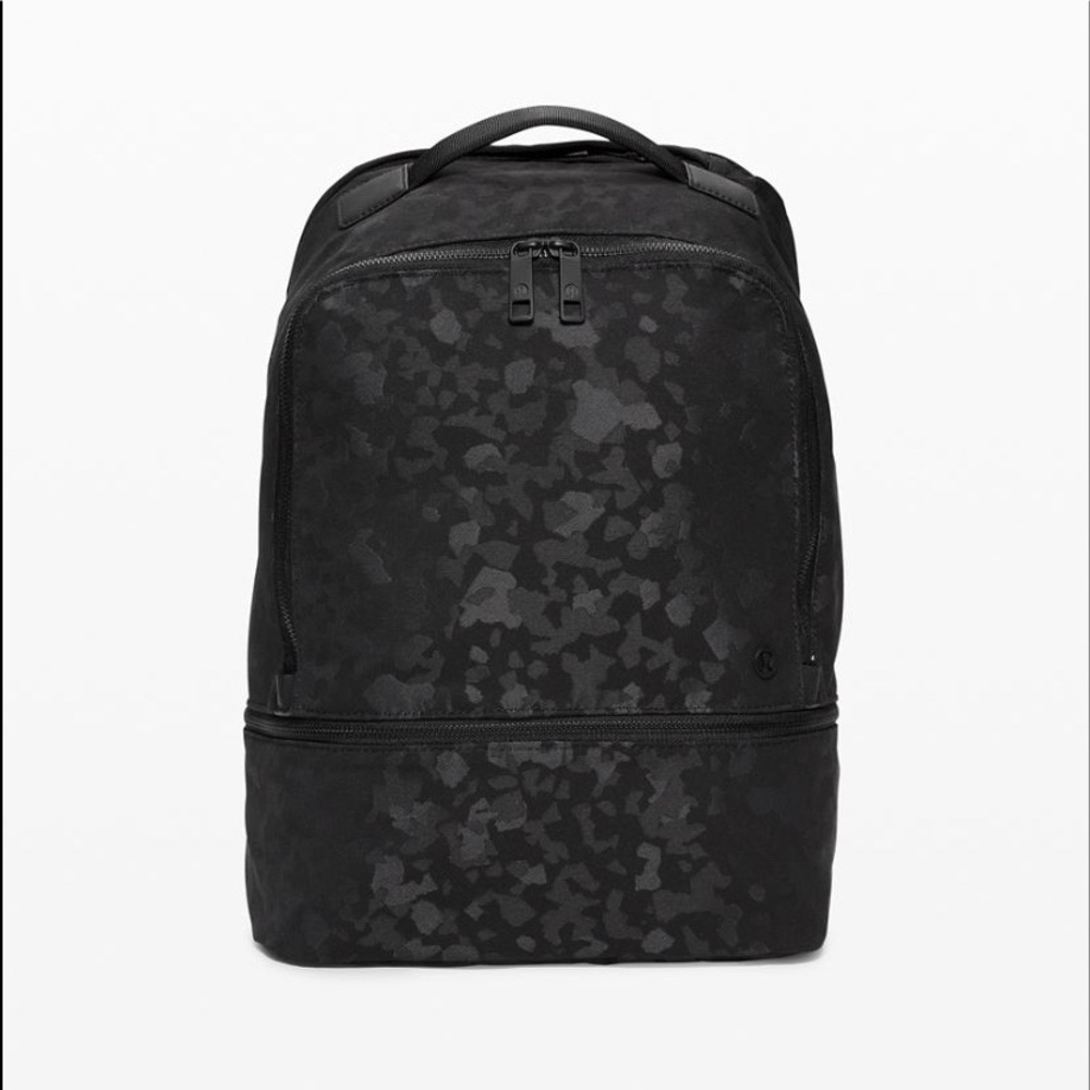 lululemon city adventurer backpack